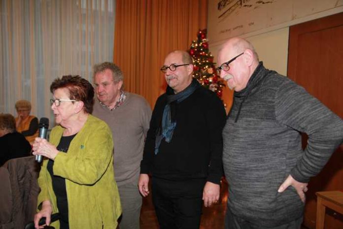 Lore Frech mit ihren 3 Lore Frech mit ihren 3