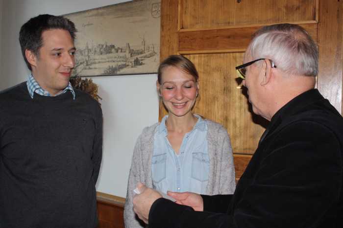 Spendenübergabe an die Jugendfarm v.l. Dr.Christian Dietz, Ewa Szczesna, Dirk Uwe Scheffler